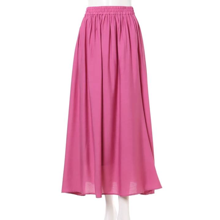 ピンクのスカートを使った30代アラサー女性の夏コーディネート